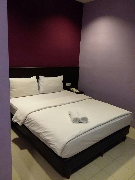ספאנג Bary Inn, Klia & Klia2 - 24 Hours Free Airport Pick-Up מראה חיצוני תמונה