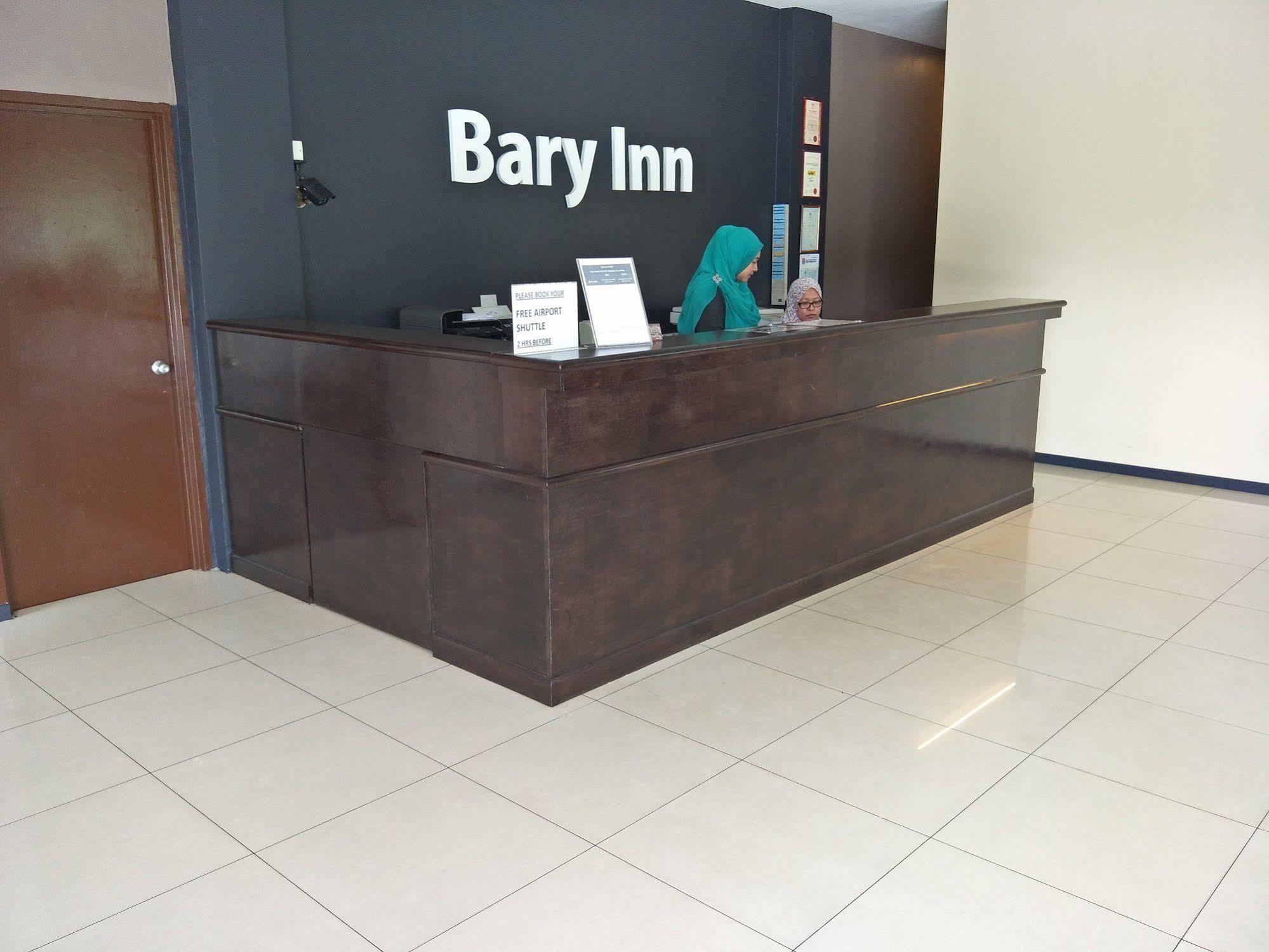 ספאנג Bary Inn, Klia & Klia2 - 24 Hours Free Airport Pick-Up מראה חיצוני תמונה