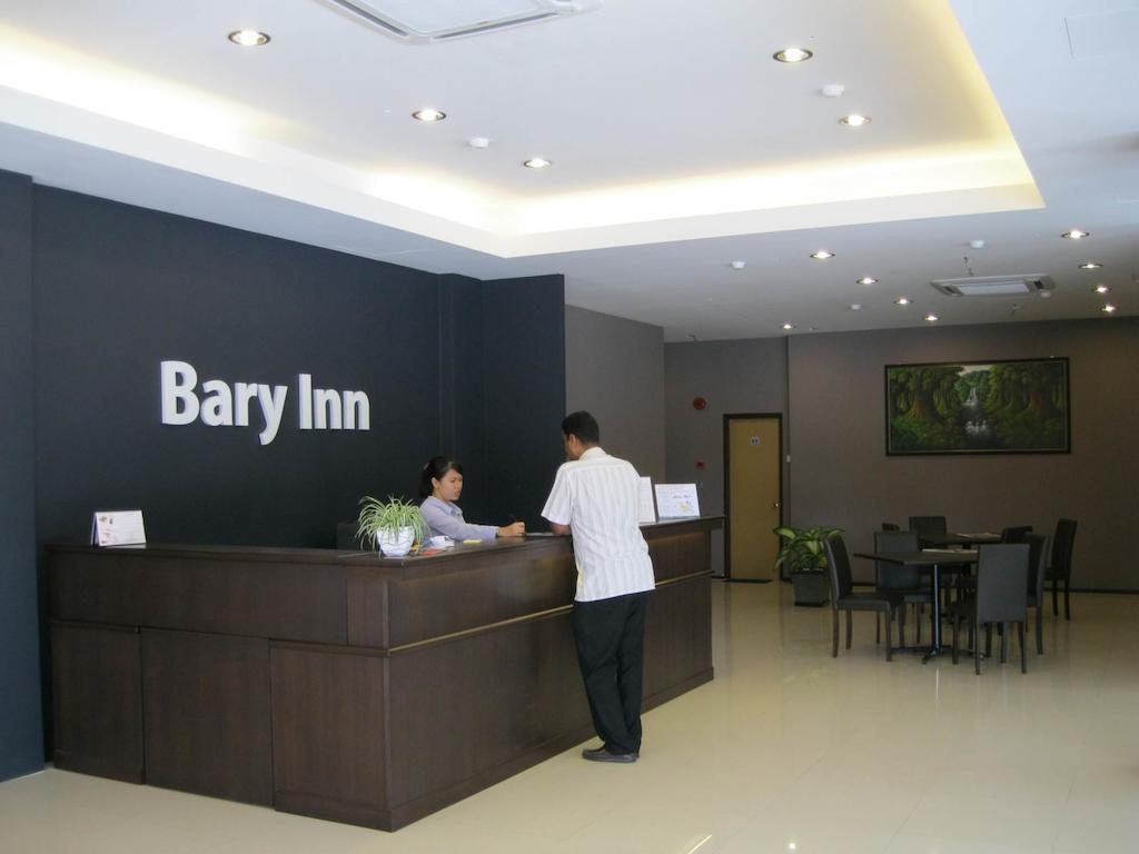 ספאנג Bary Inn, Klia & Klia2 - Free Airport Shuttle מראה חיצוני תמונה